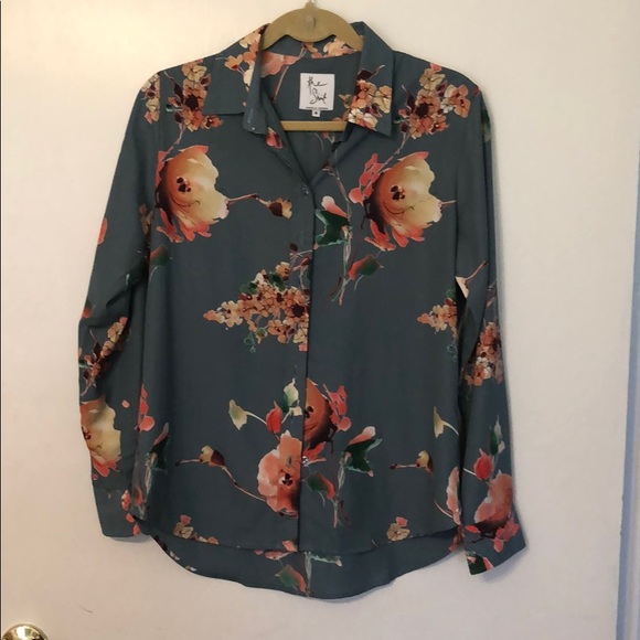 The Shirt by Rochelle Behrens Tops - Rochelle Behren’s THE SHIRT floral button down The Shirt by Rochelle Behrens Tops - Rochelle Behren’s THE SHIRT floral button down